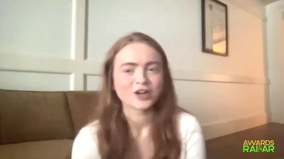 2022-06-15_-_AwardsRadar_-_Stranger_Things_4_Interview_mp42037.jpg