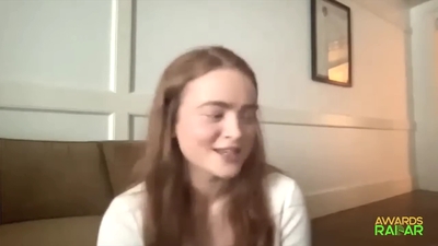 2022-06-15_-_AwardsRadar_-_Stranger_Things_4_Interview_mp42043.jpg