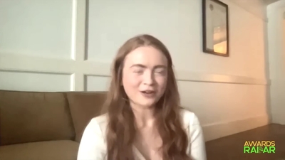 2022-06-15_-_AwardsRadar_-_Stranger_Things_4_Interview_mp42068.jpg