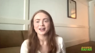 2022-06-15_-_AwardsRadar_-_Stranger_Things_4_Interview_mp42075.jpg