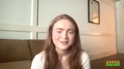 2022-06-15_-_AwardsRadar_-_Stranger_Things_4_Interview_mp42117.jpg