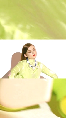 2022-06-15_-_WhoWhatWear_Shoot_BTS_video_1_mp40588.jpg