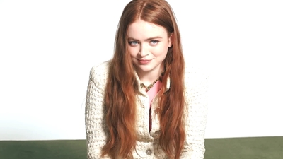 2022-06-15_-_WhoWhatWear_Shoot_Interview_mp42146.jpg