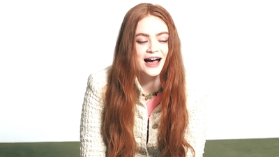 2022-06-15_-_WhoWhatWear_Shoot_Interview_mp42165.jpg