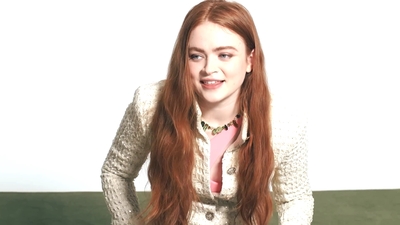 2022-06-15_-_WhoWhatWear_Shoot_Interview_mp42223.jpg