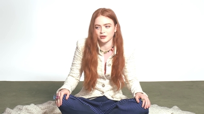 2022-06-15_-_WhoWhatWear_Shoot_Interview_mp42237.jpg