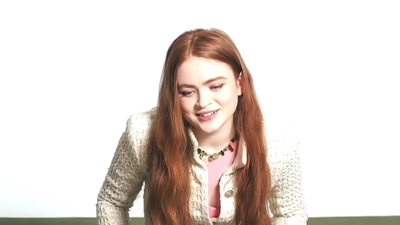 2022-06-15_-_WhoWhatWear_Shoot_Interview_mp42240.jpg