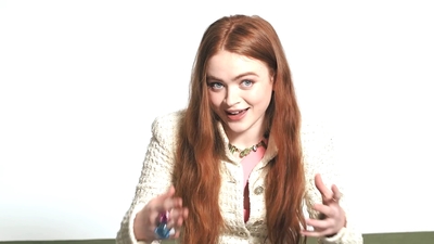 2022-06-15_-_WhoWhatWear_Shoot_Interview_mp42253.jpg