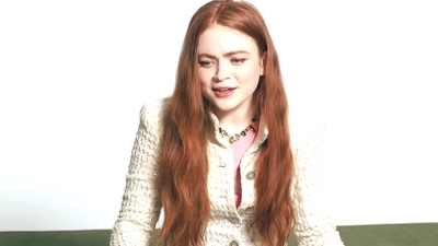 2022-06-15_-_WhoWhatWear_Shoot_Interview_mp42258.jpg
