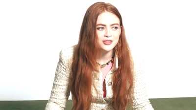 2022-06-15_-_WhoWhatWear_Shoot_Interview_mp42260.jpg