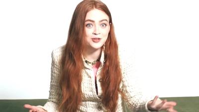 2022-06-15_-_WhoWhatWear_Shoot_Interview_mp42265.jpg