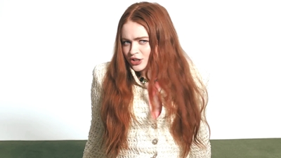 2022-06-15_-_WhoWhatWear_Shoot_Interview_mp42274.jpg