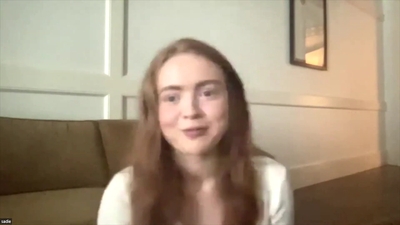 2022-06-17_-_Gold_Derby_-_Stranger_Things_4_Interview_mp42378.jpg