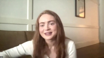 2022-06-17_-_Gold_Derby_-_Stranger_Things_4_Interview_mp42397.jpg