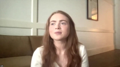 2022-06-17_-_Gold_Derby_-_Stranger_Things_4_Interview_mp42444.jpg