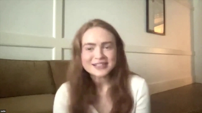 2022-06-17_-_Gold_Derby_-_Stranger_Things_4_Interview_mp42481.jpg