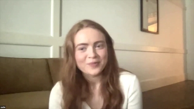 2022-06-17_-_Gold_Derby_-_Stranger_Things_4_Interview_mp42482.jpg