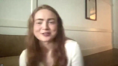 2022-06-17_-_Gold_Derby_-_Stranger_Things_4_Interview_mp42486.jpg