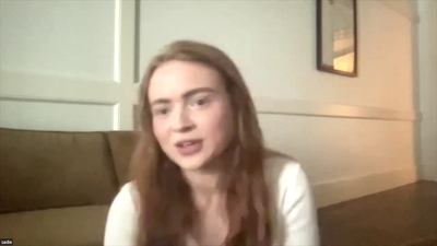 2022-06-17_-_Gold_Derby_-_Stranger_Things_4_Interview_mp42537.jpg