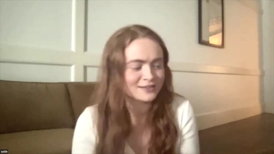 2022-06-17_-_Gold_Derby_-_Stranger_Things_4_Interview_mp42719.jpg