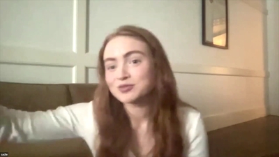 2022-06-17_-_Gold_Derby_-_Stranger_Things_4_Interview_mp42737.jpg