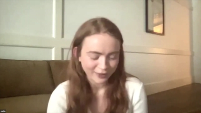 2022-06-17_-_Gold_Derby_-_Stranger_Things_4_Interview_mp42803.jpg
