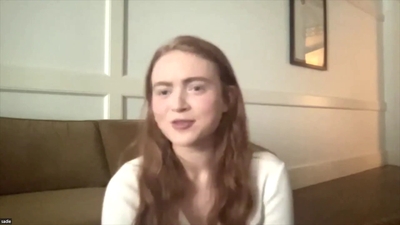 2022-06-17_-_Gold_Derby_-_Stranger_Things_4_Interview_mp42811.jpg
