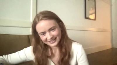 2022-06-17_-_Gold_Derby_-_Stranger_Things_4_Interview_mp42836.jpg