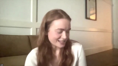 2022-06-17_-_Gold_Derby_-_Stranger_Things_4_Interview_mp42858.jpg
