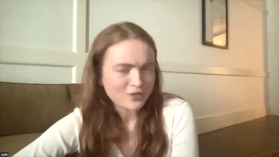 2022-06-17_-_Gold_Derby_-_Stranger_Things_4_Interview_mp42873.jpg