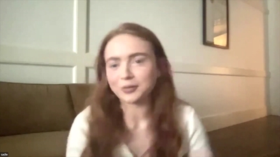 2022-06-17_-_Gold_Derby_-_Stranger_Things_4_Interview_mp42883.jpg