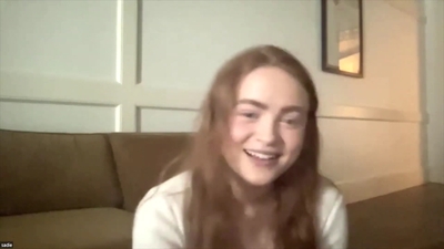 2022-06-17_-_Gold_Derby_-_Stranger_Things_4_Interview_mp42980.jpg