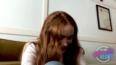 2022-06-24_-_Collider_Extras_-_Sadie_Sink_Interview_2823029.jpg