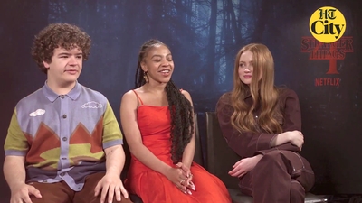 2022-06-27_-_HT_City_-_Celeb_Bytes_With_Stranger_Things_Cast_mp40937.jpg