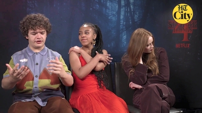 2022-06-27_-_HT_City_-_Celeb_Bytes_With_Stranger_Things_Cast_mp40940.jpg