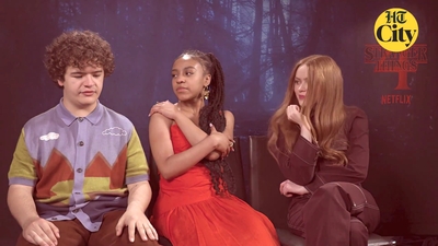 2022-06-27_-_HT_City_-_Celeb_Bytes_With_Stranger_Things_Cast_mp40943.jpg