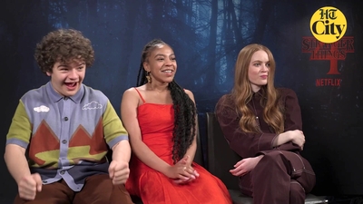 2022-06-27_-_HT_City_-_Celeb_Bytes_With_Stranger_Things_Cast_mp41003.jpg