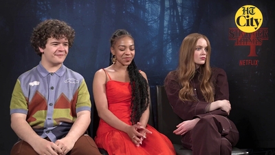 2022-06-27_-_HT_City_-_Celeb_Bytes_With_Stranger_Things_Cast_mp41025.jpg