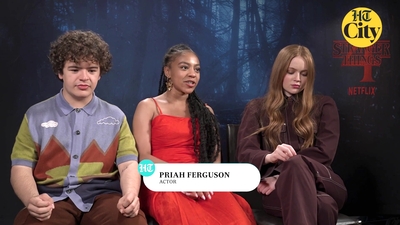 2022-06-27_-_HT_City_-_Celeb_Bytes_With_Stranger_Things_Cast_mp41074.jpg