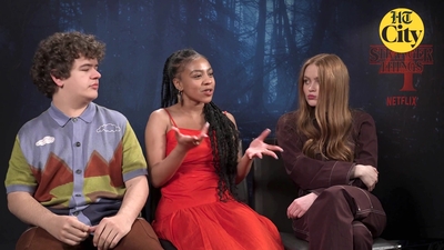 2022-06-27_-_HT_City_-_Celeb_Bytes_With_Stranger_Things_Cast_mp41100.jpg