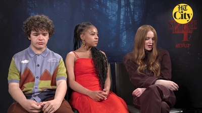 2022-06-27_-_HT_City_-_Celeb_Bytes_With_Stranger_Things_Cast_mp41144.jpg