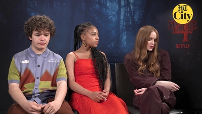 2022-06-27_-_HT_City_-_Celeb_Bytes_With_Stranger_Things_Cast_mp41145.jpg