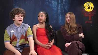 2022-06-27_-_HT_City_-_Celeb_Bytes_With_Stranger_Things_Cast_mp41188.jpg