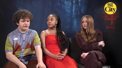 2022-06-27_-_HT_City_-_Celeb_Bytes_With_Stranger_Things_Cast_mp41189.jpg