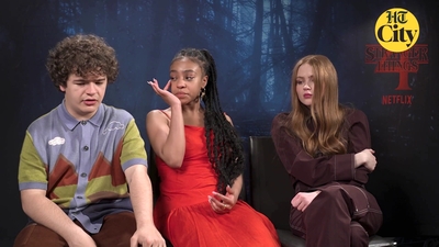 2022-06-27_-_HT_City_-_Celeb_Bytes_With_Stranger_Things_Cast_mp41190.jpg
