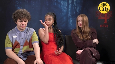 2022-06-27_-_HT_City_-_Celeb_Bytes_With_Stranger_Things_Cast_mp41191.jpg