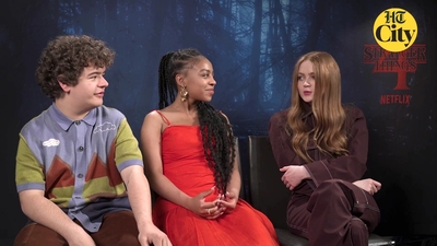 2022-06-27_-_HT_City_-_Celeb_Bytes_With_Stranger_Things_Cast_mp41209.jpg