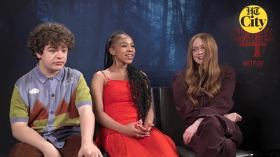 2022-06-27_-_HT_City_-_Celeb_Bytes_With_Stranger_Things_Cast_mp41219.jpg