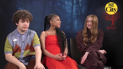 2022-06-27_-_HT_City_-_Celeb_Bytes_With_Stranger_Things_Cast_mp41220.jpg