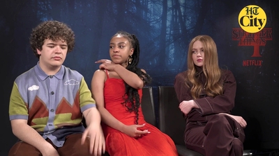 2022-06-27_-_HT_City_-_Celeb_Bytes_With_Stranger_Things_Cast_mp41239.jpg